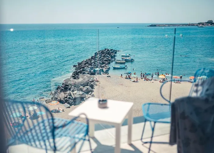 Nautilus Hotel